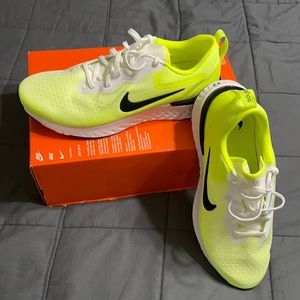 Nike Odyssey React Men’s 10.5 NWT